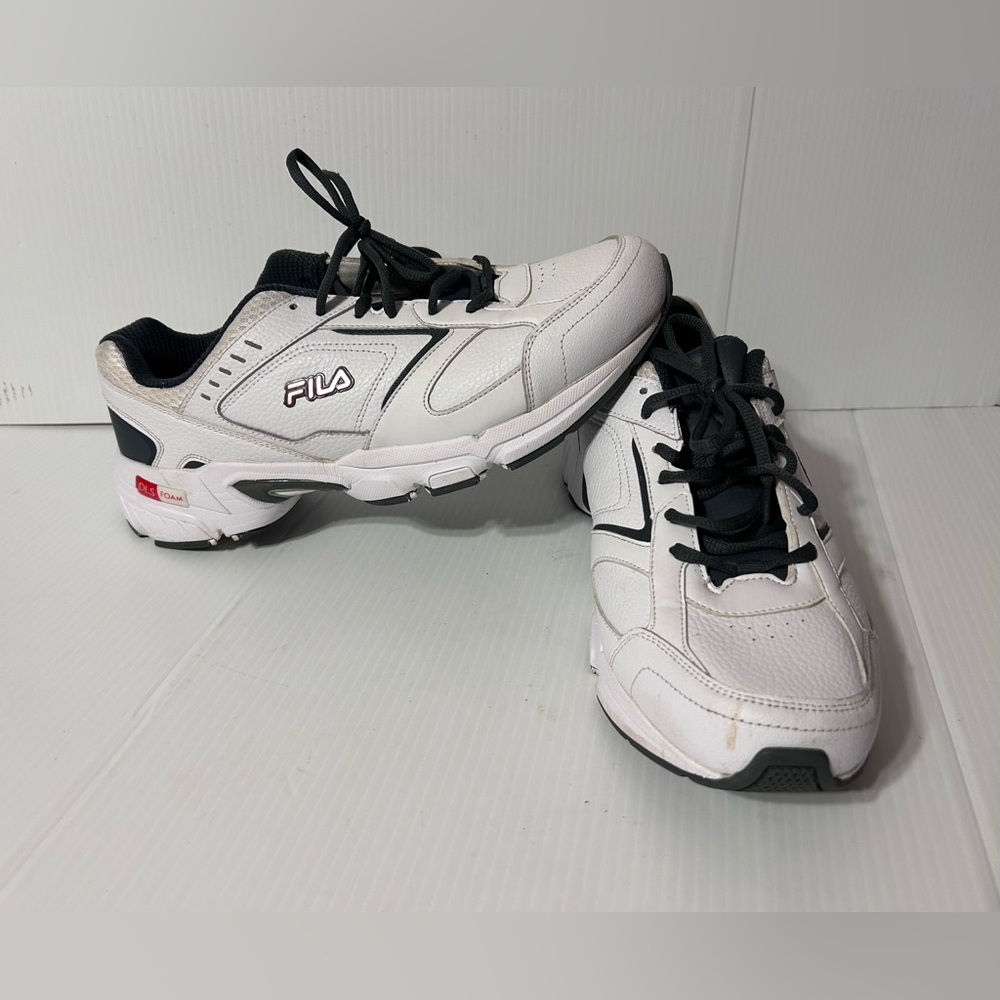 Fila Memory Decimus 5 white leather sneaker men size 13 EEEE
